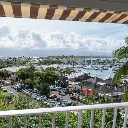 Superbe Studio En Duplex, Vue Sur Mer Et Piscine Lägenhet Le Gosier  Exteriör bild
