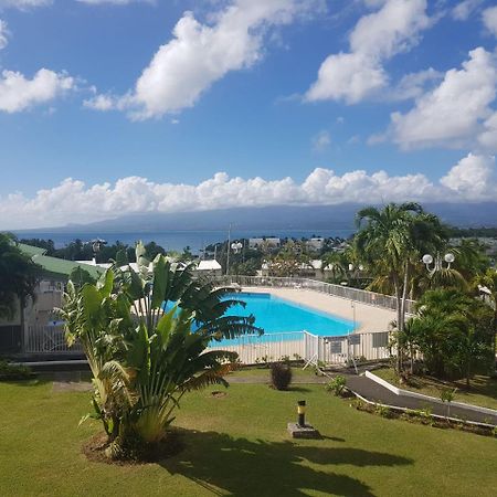 Superbe Studio En Duplex, Vue Sur Mer Et Piscine Lägenhet Le Gosier  Exteriör bild