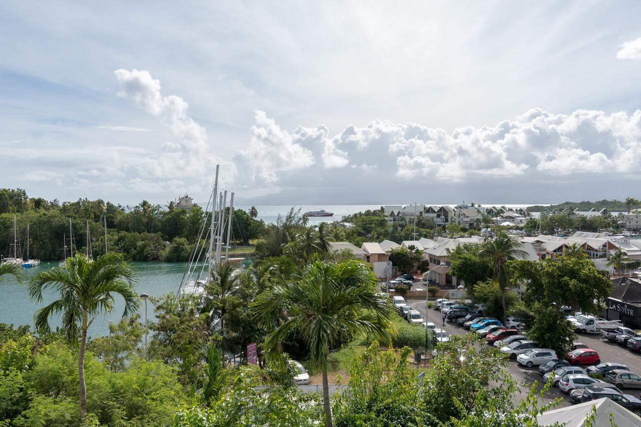 Superbe Studio En Duplex, Vue Sur Mer Et Piscine Lägenhet Le Gosier  Exteriör bild