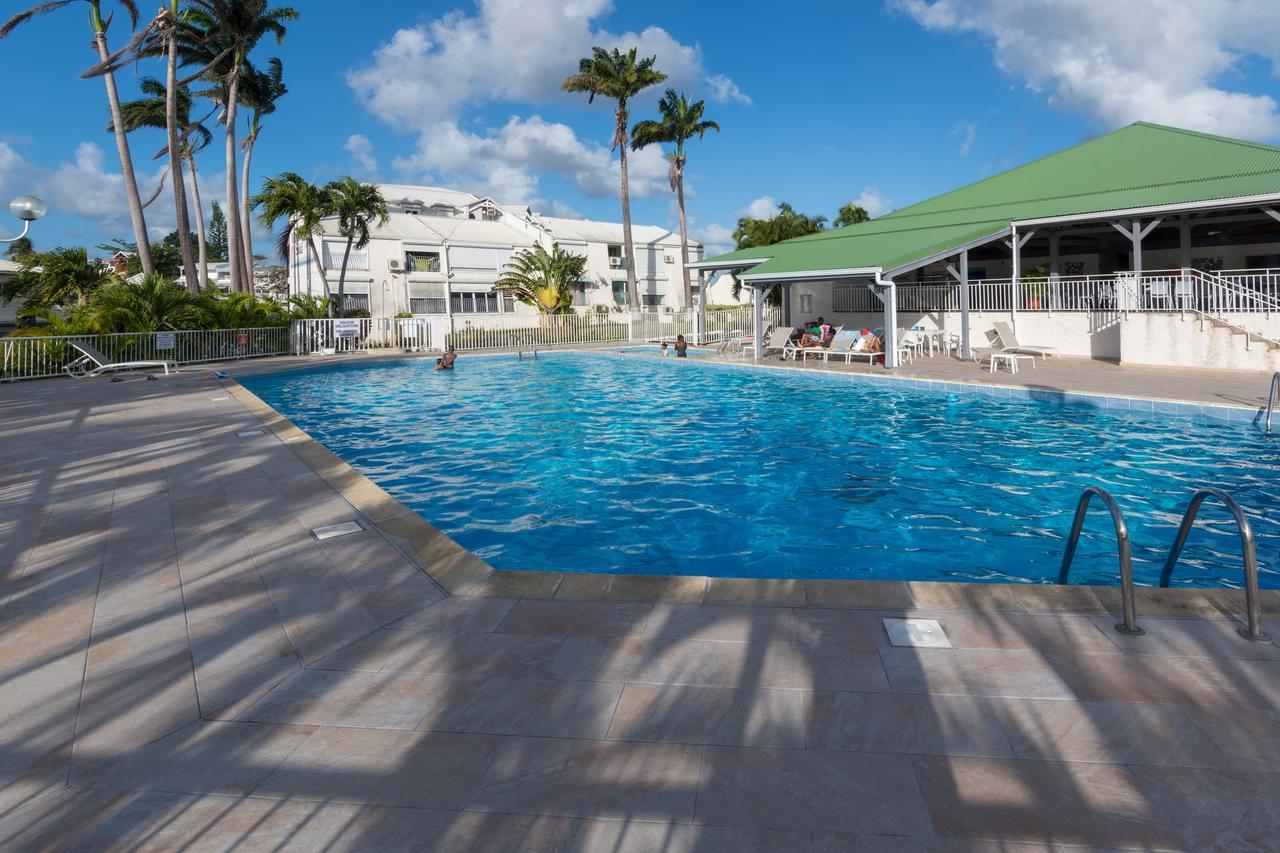 Superbe Studio En Duplex, Vue Sur Mer Et Piscine Lägenhet Le Gosier  Exteriör bild
